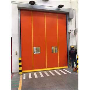 快速拉链门